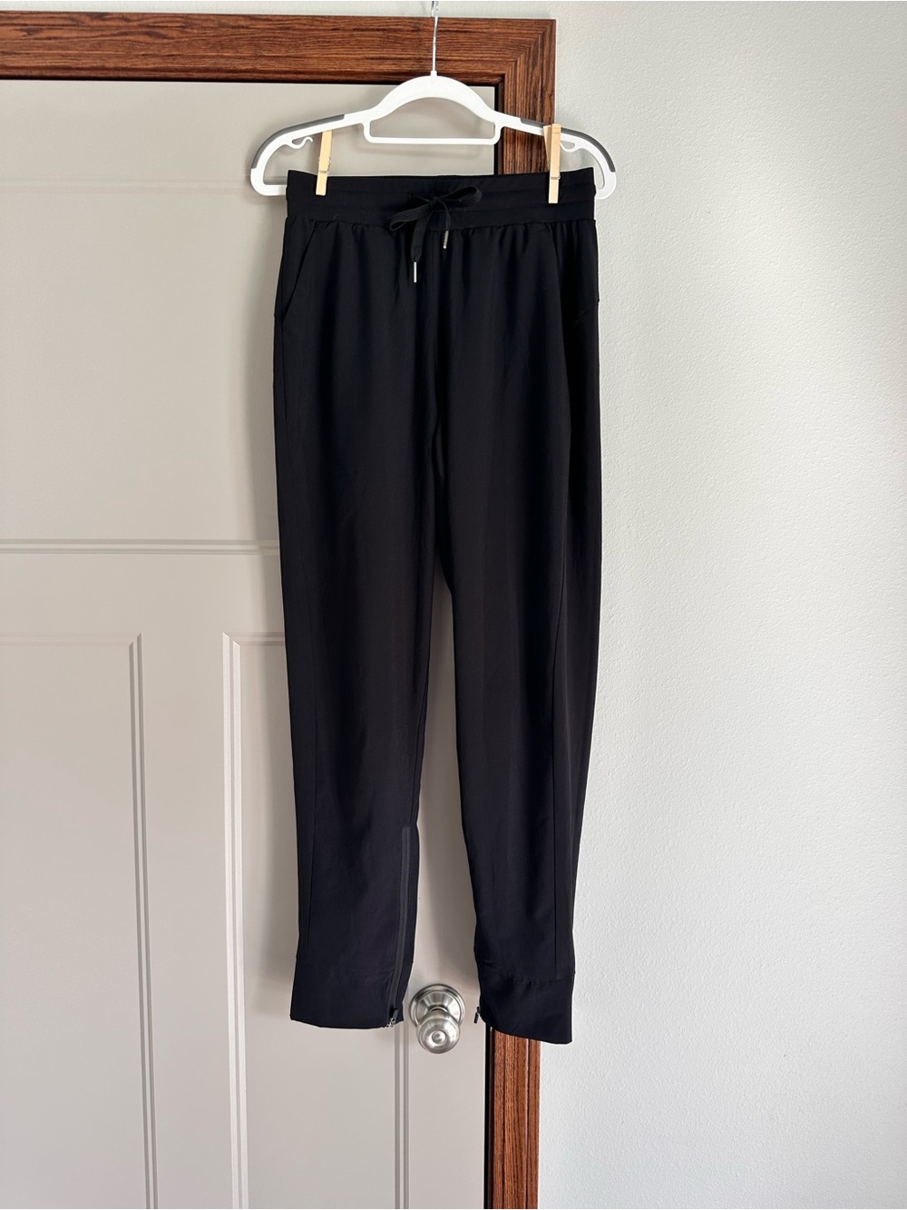 Varsity Spirit Cheer Pants with adjustable waist and ankle zippers Size Small